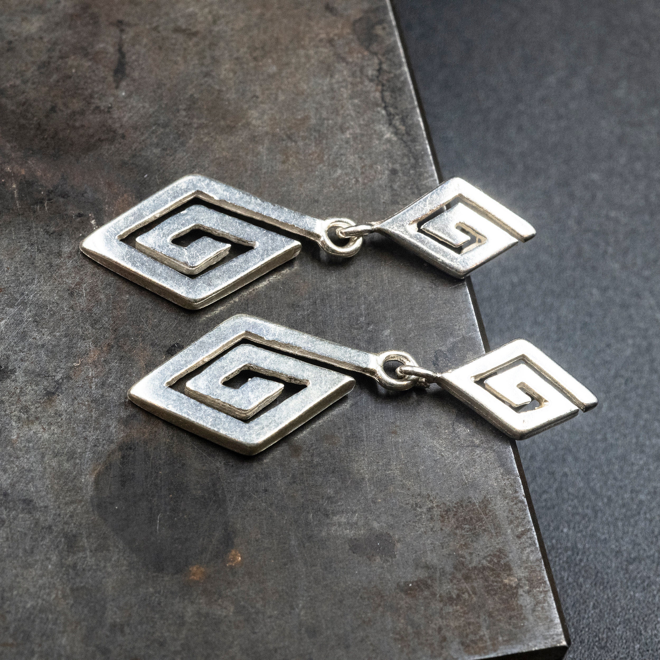 Greek infinity symbol